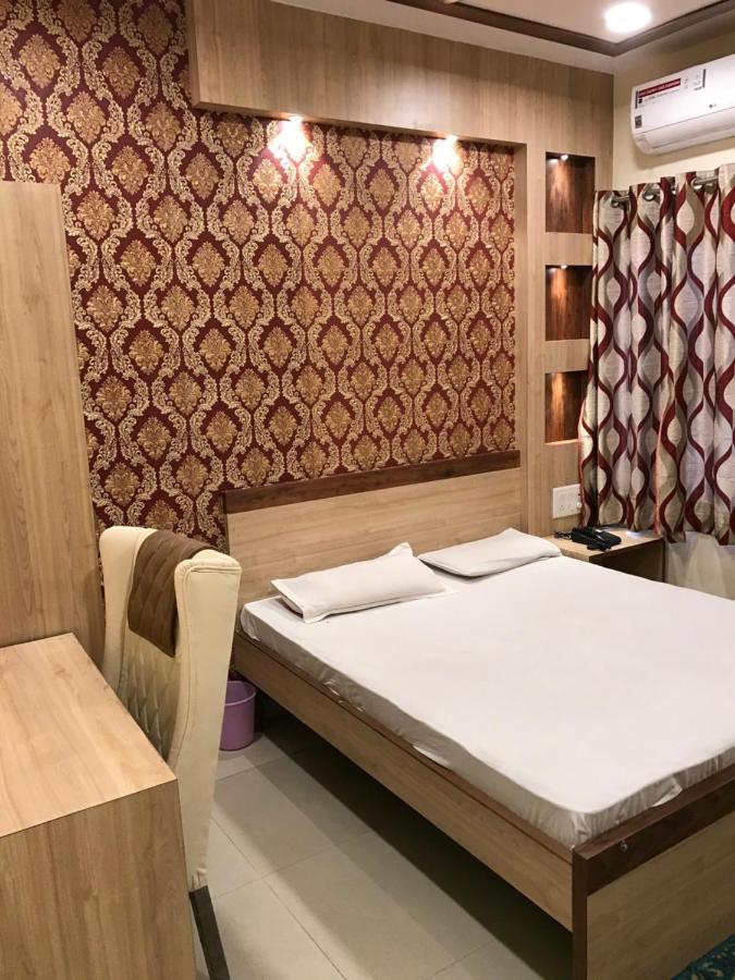 Hotel Natraj Bulandshahr Zewnętrze zdjęcie