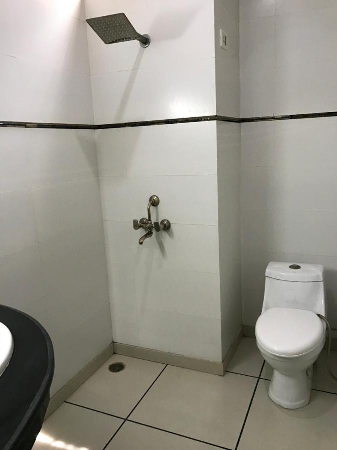 Hotel Natraj Bulandshahr Zewnętrze zdjęcie