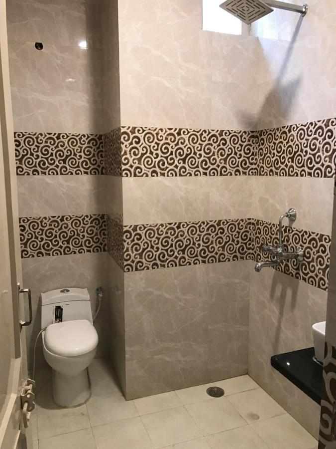 Hotel Natraj Bulandshahr Zewnętrze zdjęcie